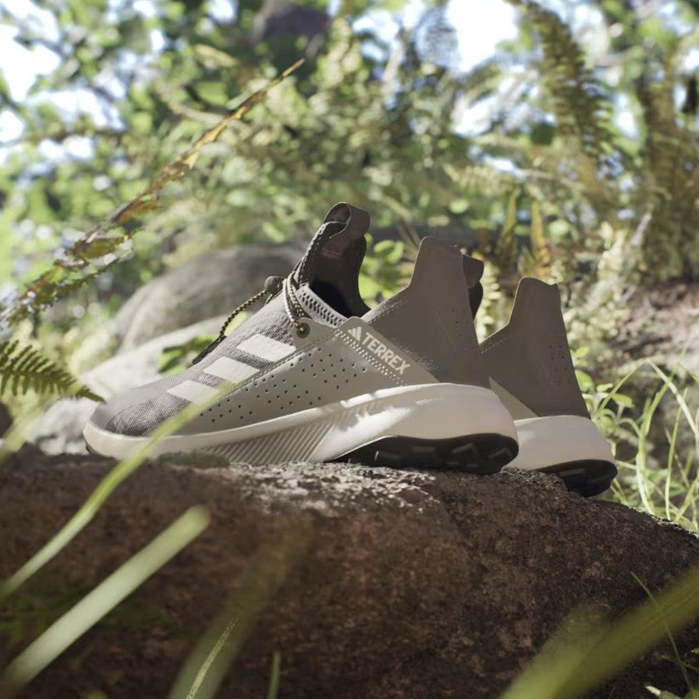 Patikë Adidas Terrex IE2599 M
