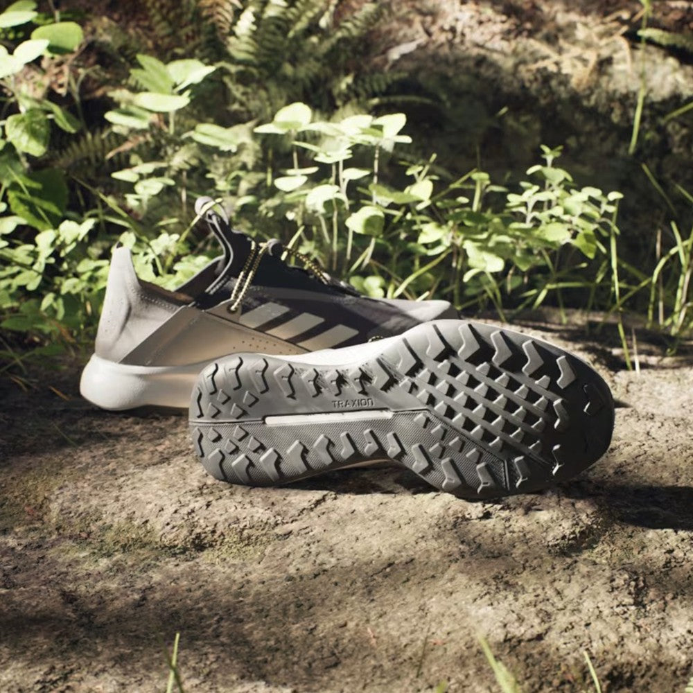 Patikë Adidas Terrex IE2599 M