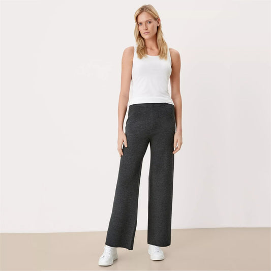 Maicë S.Oliver 2112044 WH00