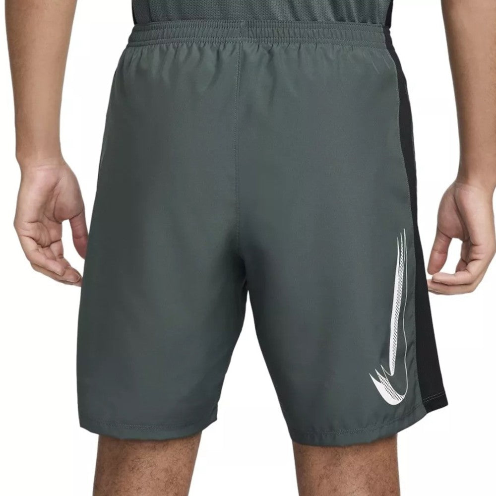 Shorce Nike FB6371 338 M