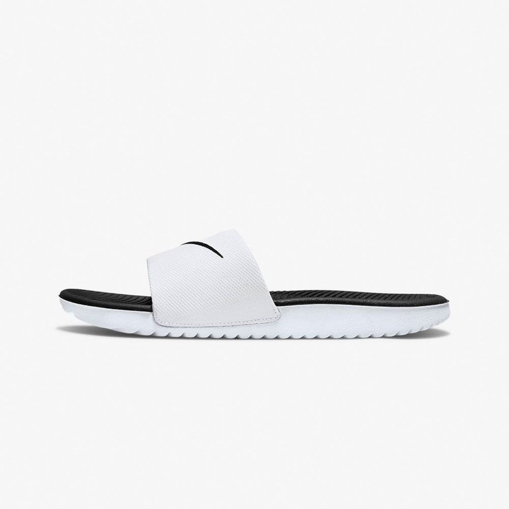 Papuqe Nike 819352 100 UFJ