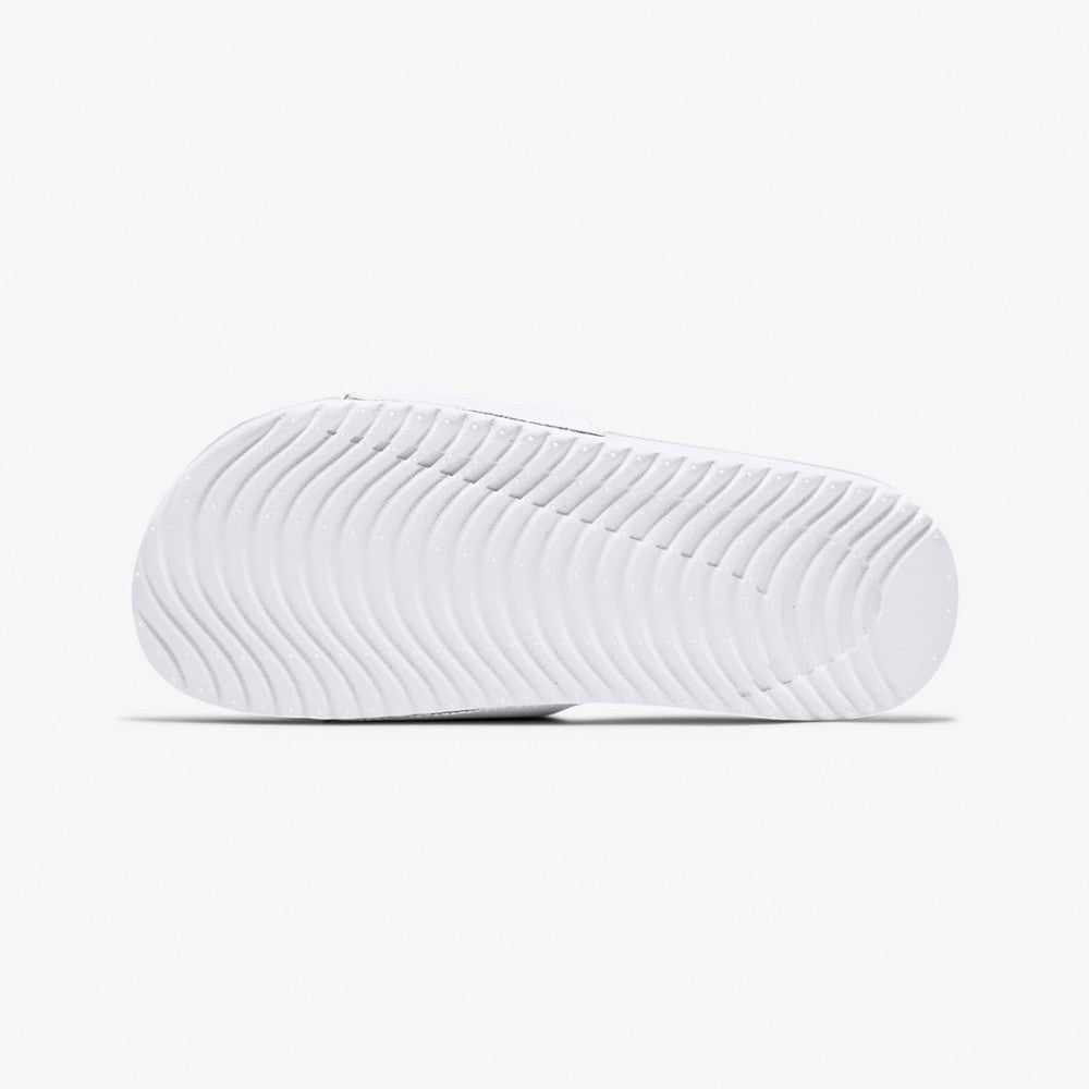 Papuqe Nike 819352 100 UFJ