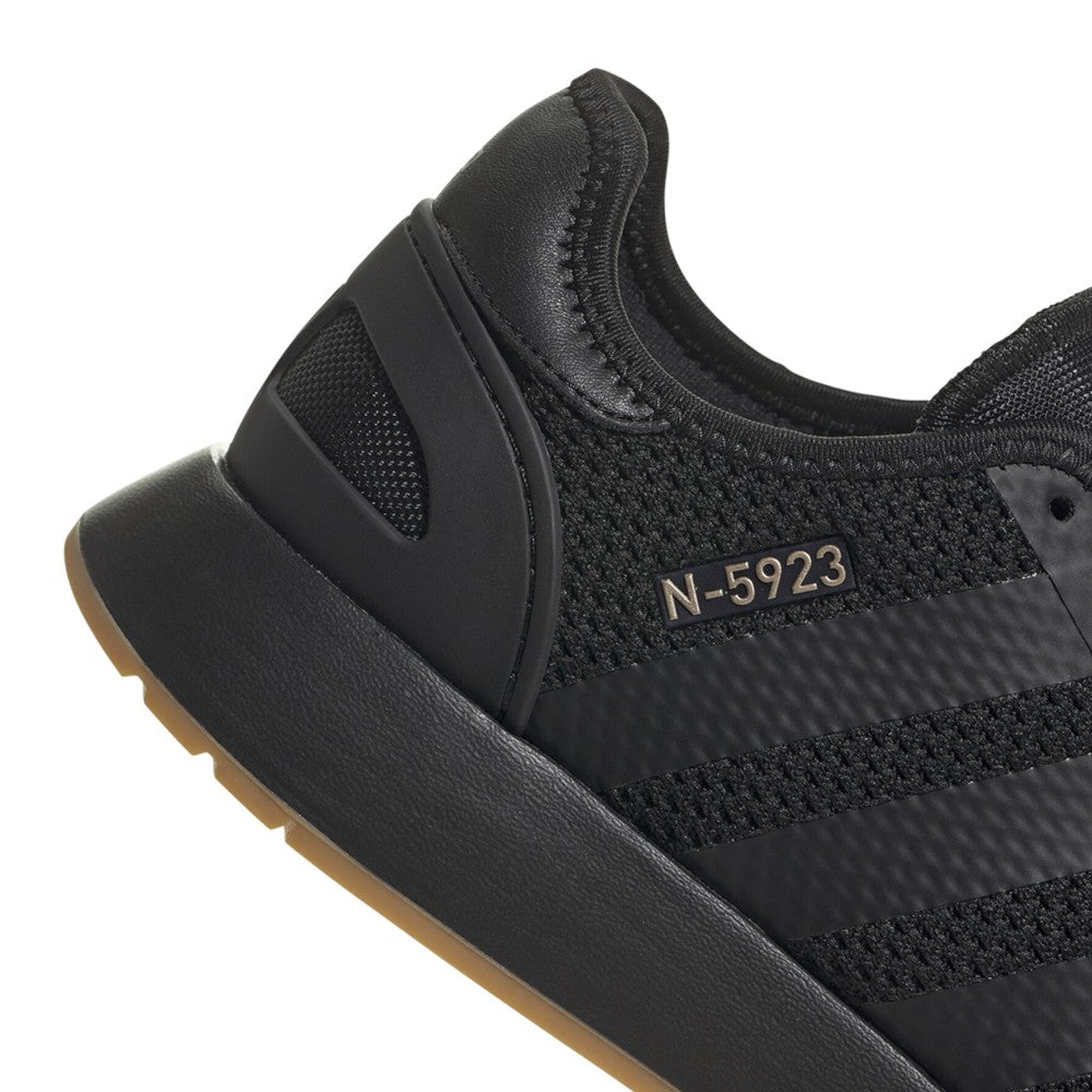 Patikë Adidas IH8877 U