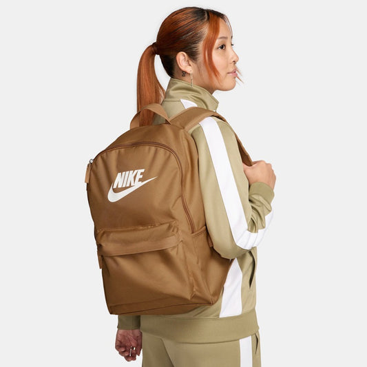 Qantë shpine Nike DC4244 224