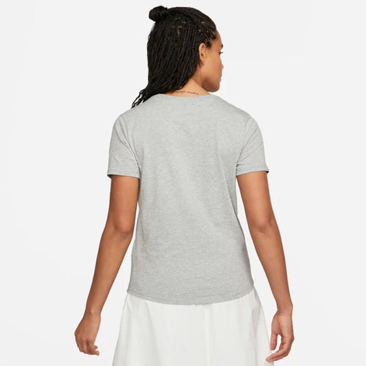 Maicë Nike DX7902 063