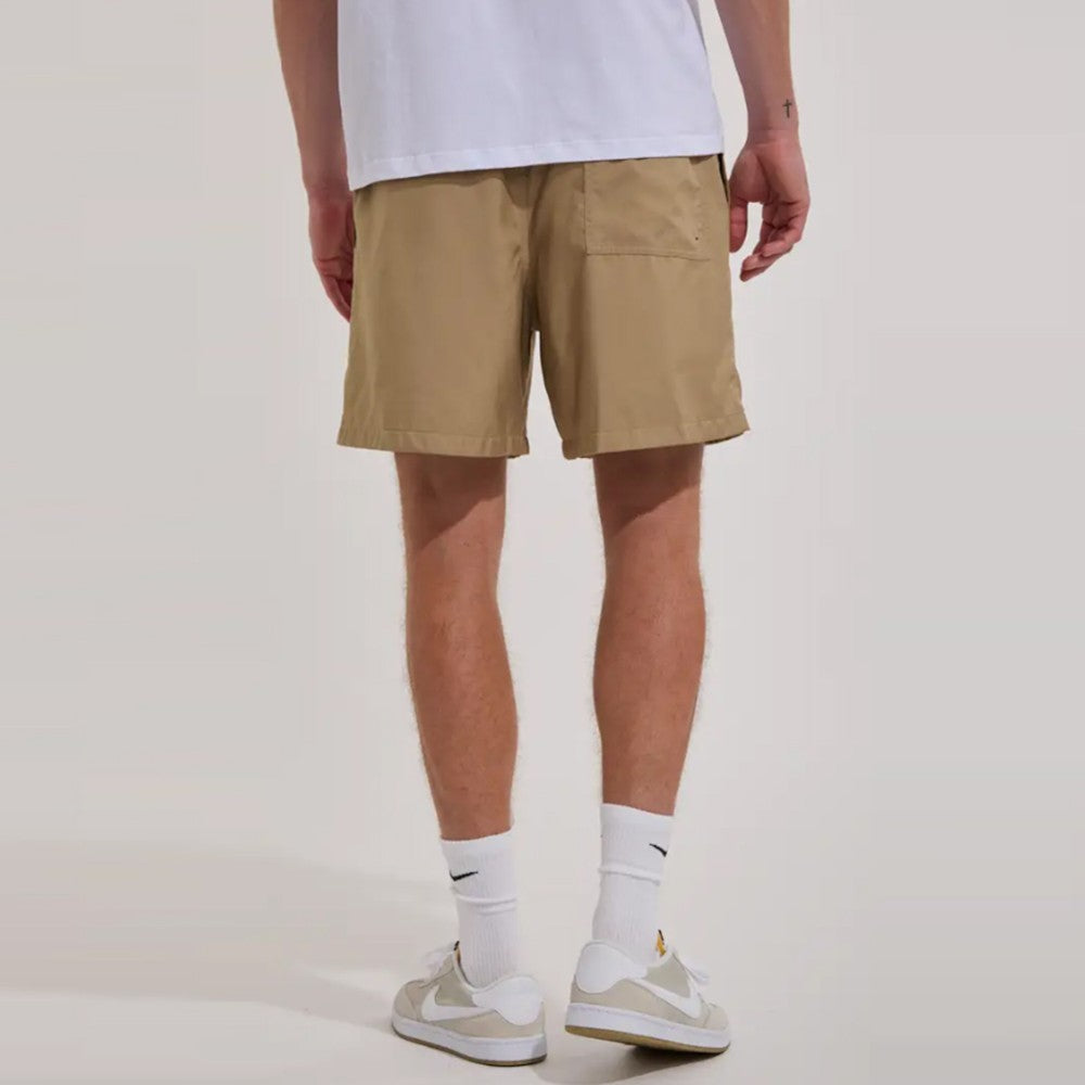 Shorce Nike FN3307 297