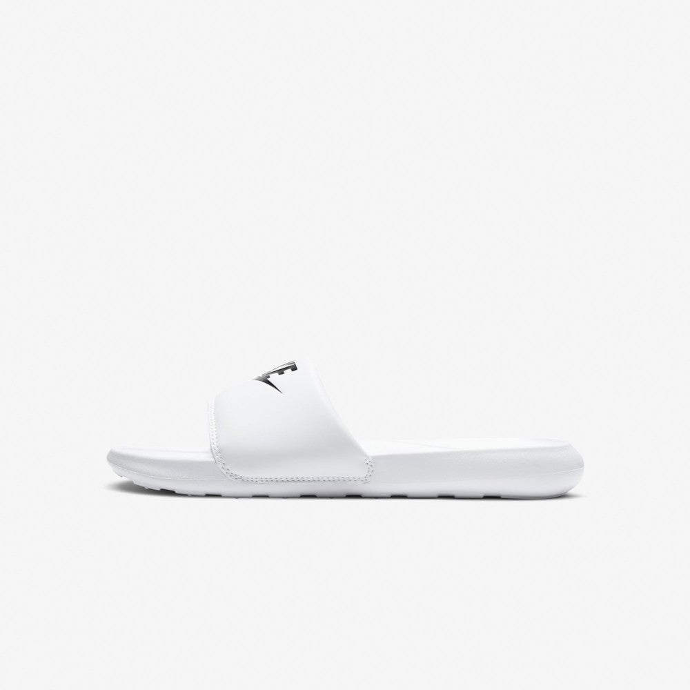 Papuqe Nike CN9677 100 F