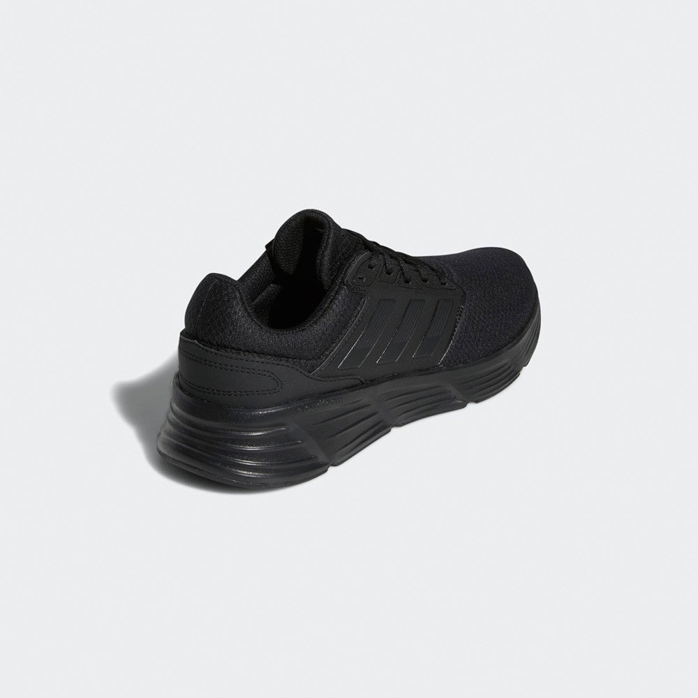 Patikë Adidas GW4138 M