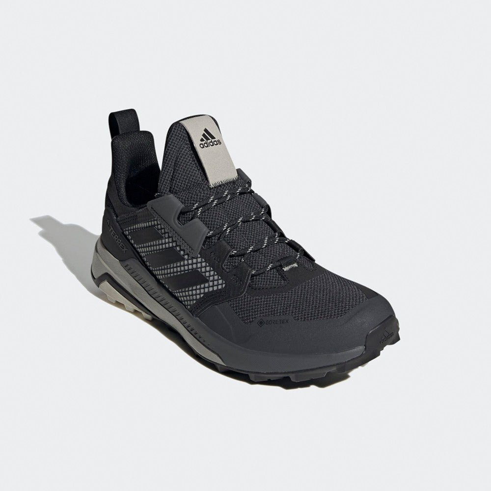 Patikë Adidas FV6863 M
