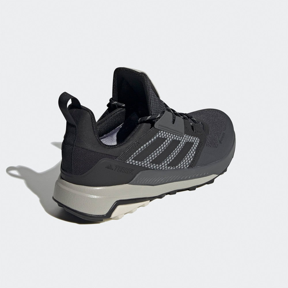 Patikë Adidas FV6863 M