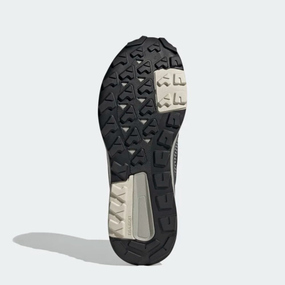 Patikë Adidas FV6863 M