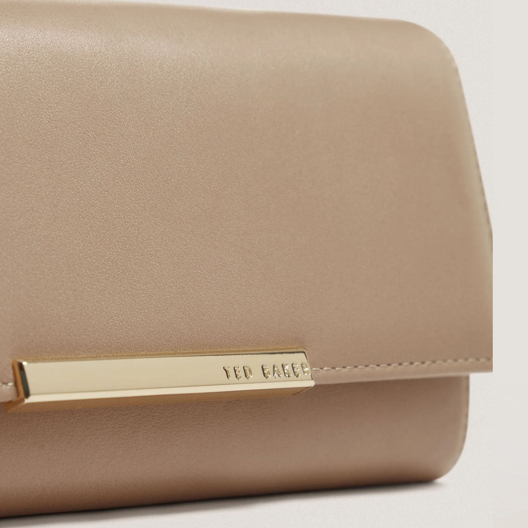 Kuletë TED BAKER Bar Detail Large Leather Purse
