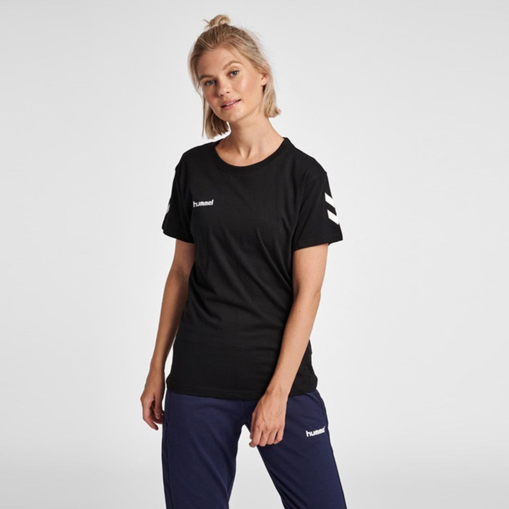 Maicë Hummel 203440 2001 F