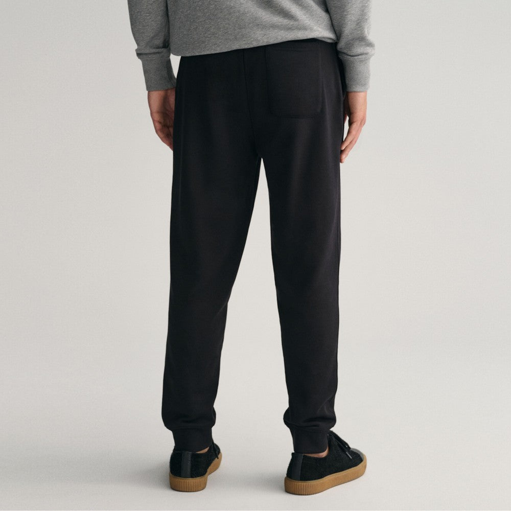 Trenerka të poshtme GANT REG SHIELD SWEATPANTS