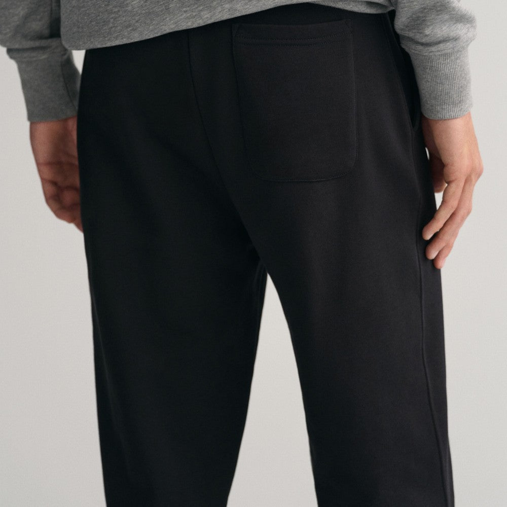 Trenerka të poshtme GANT REG SHIELD SWEATPANTS