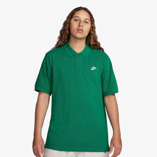 Maicë Nike FN3894 365 M