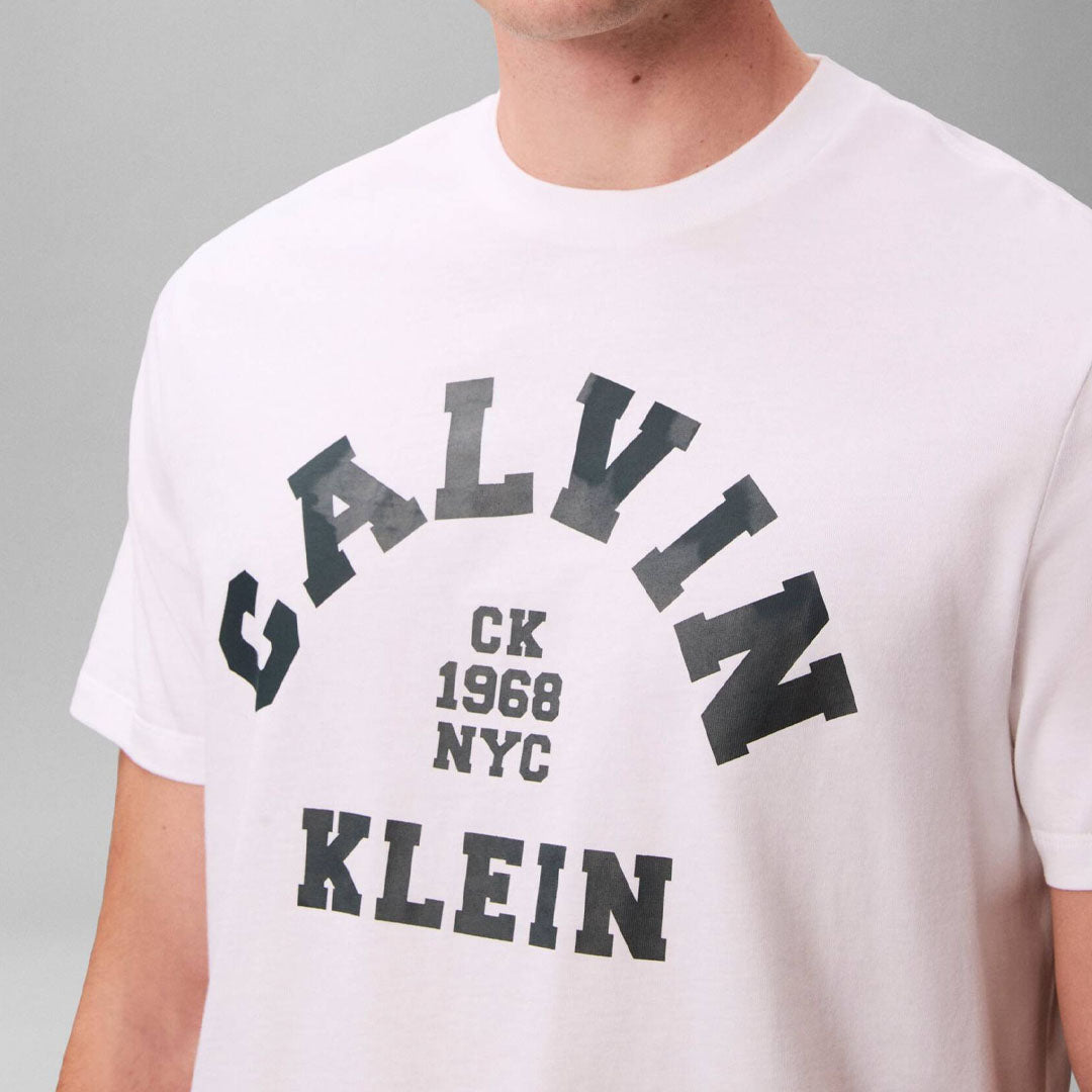 Maicë Calvin Klein SS 20S LN CALVIN COLLEGE GRAPHI