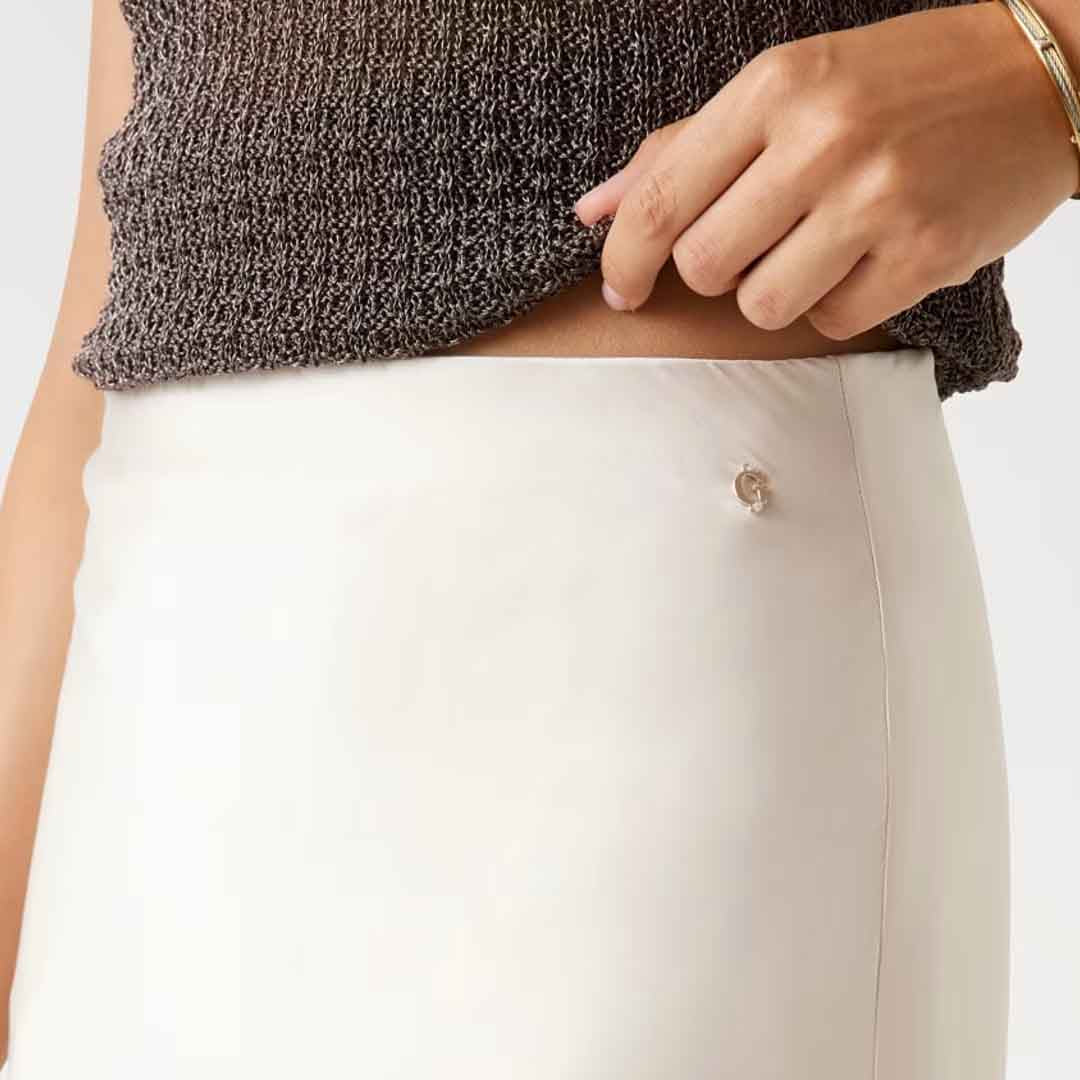 Fund GUESS GISELLE SWTR SKIRT