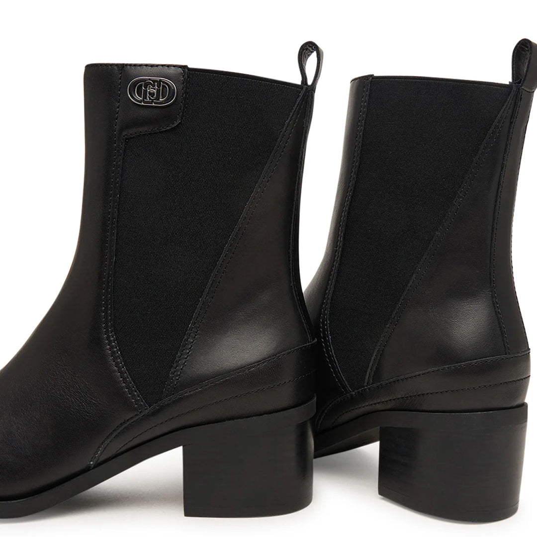 Këpucë Liu Jo JANICE 01 - ANKLE BOOT CALF BLACK