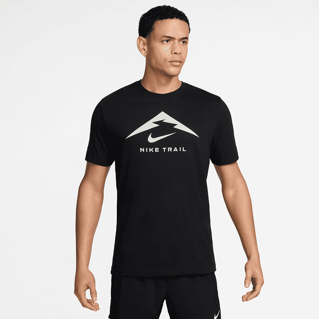 Maicë NIKE M NK DF TEE TRAIL LOGO
