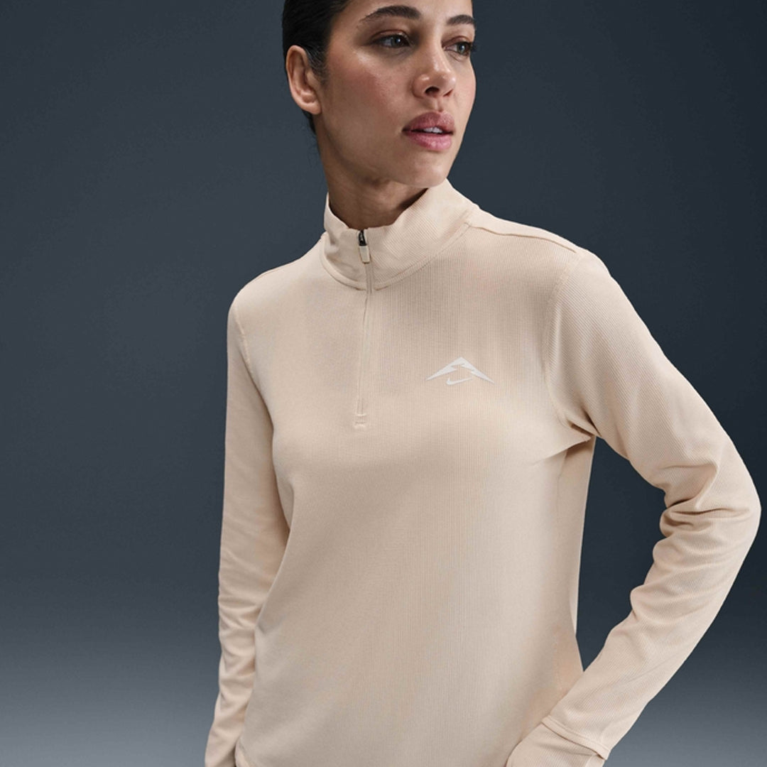 Duks NIKE W NK TRAIL DF HZ MIDLAYER