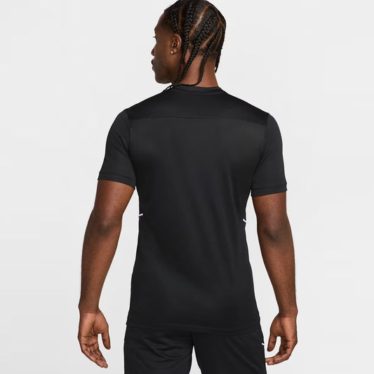 Maicë Nike HJ3791 010