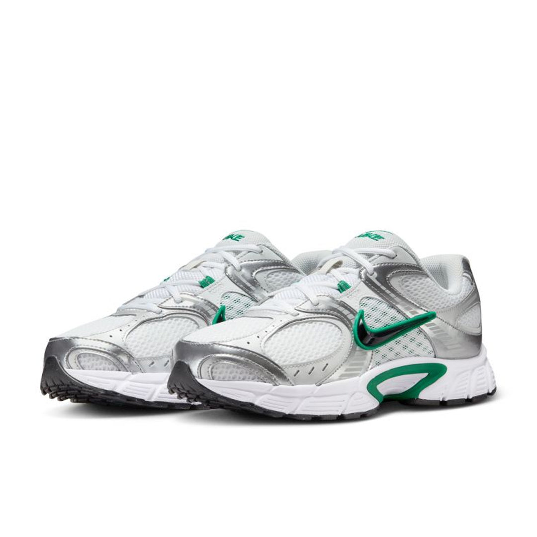 NIKE NIKE V5 RNR