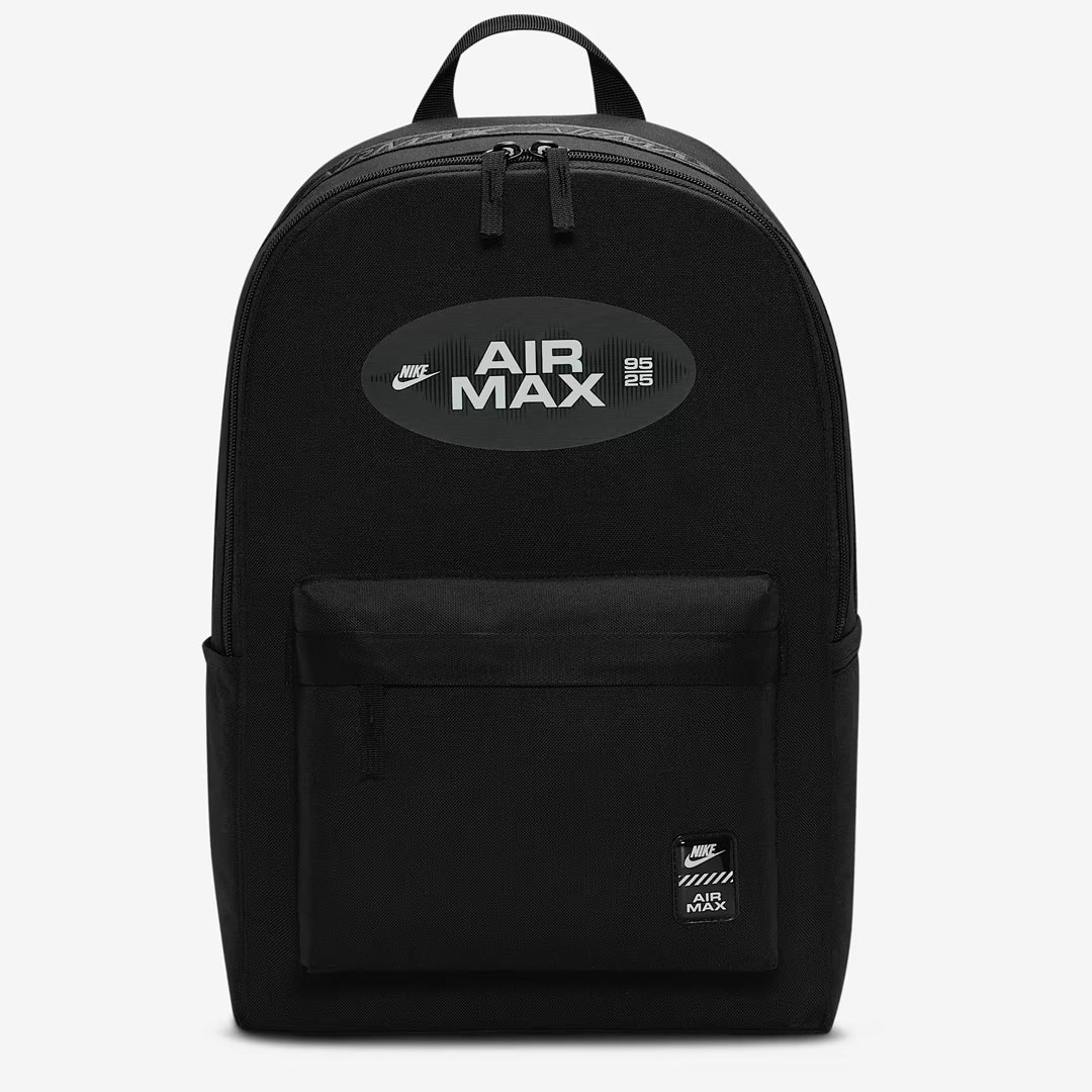 Qantë shpine Nike HJ8299 010