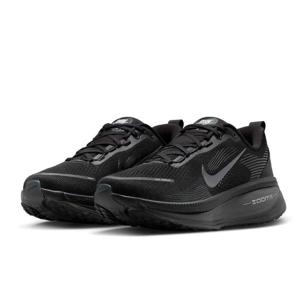 Patikë NIKE NIKE VOMERO 18