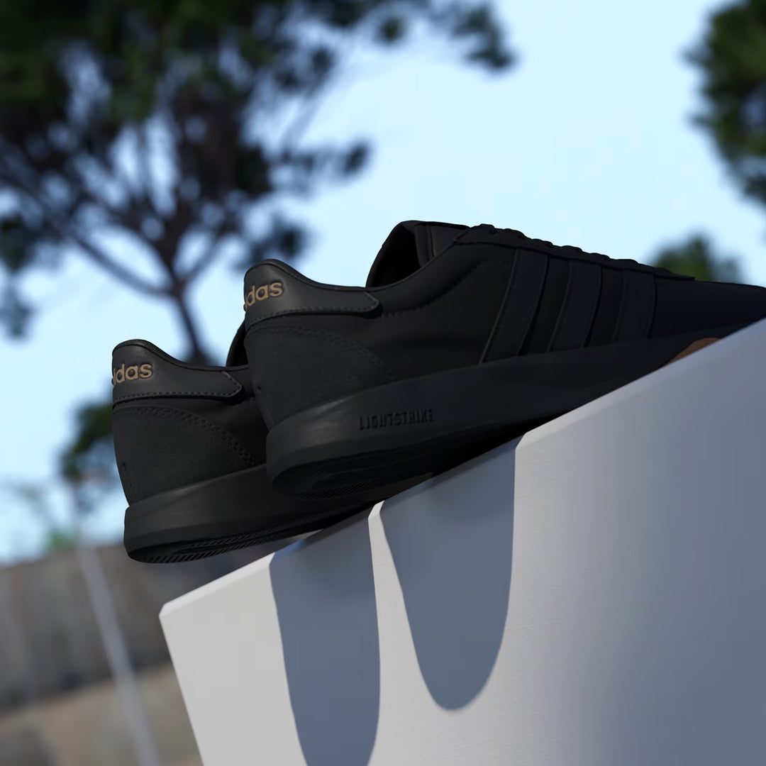 Patikë Adidas RUN 76/26
