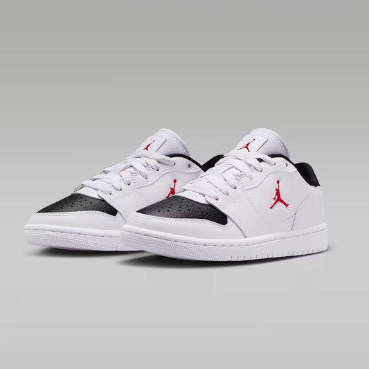 Patikë NIKE JORDAN COURT CONNECT LOW