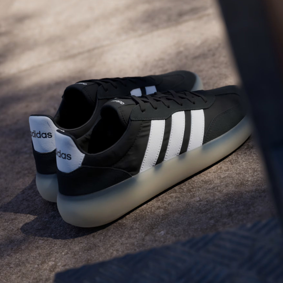 Patikë Adidas JI2316