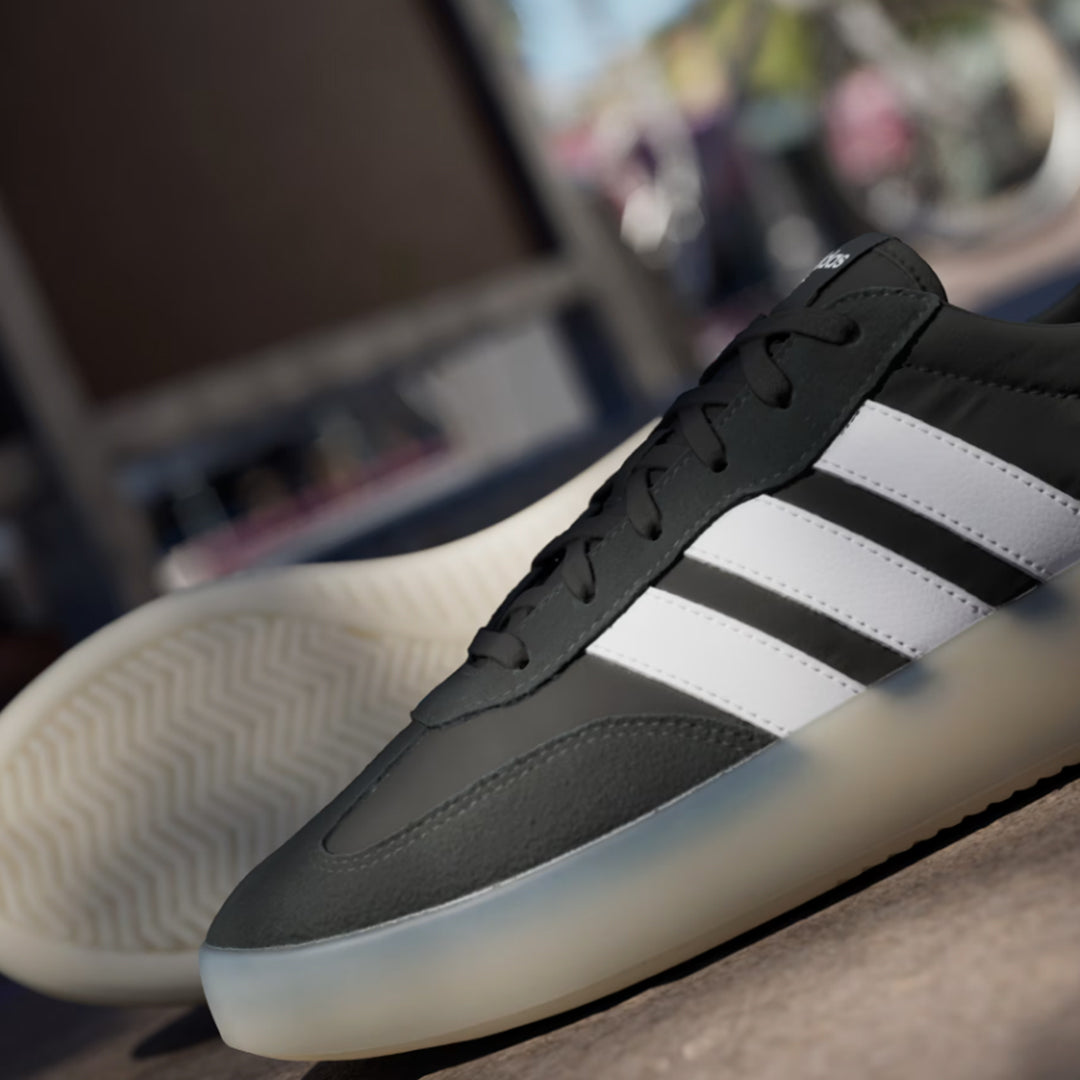 Patikë Adidas JI2316