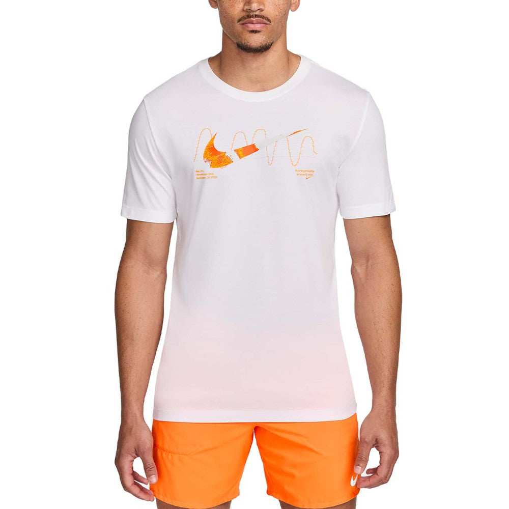 Maicë Nike FV8390 100 M