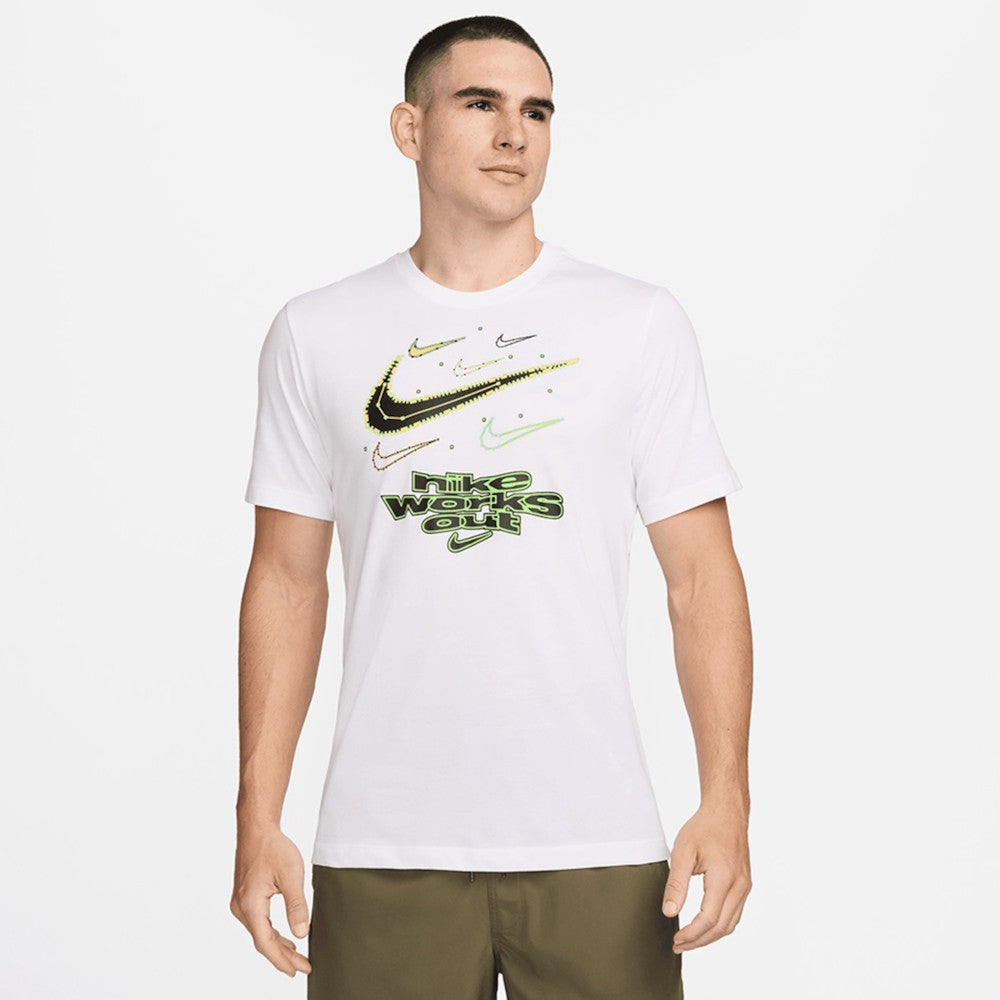 Maicë Nike FV8372 100 M