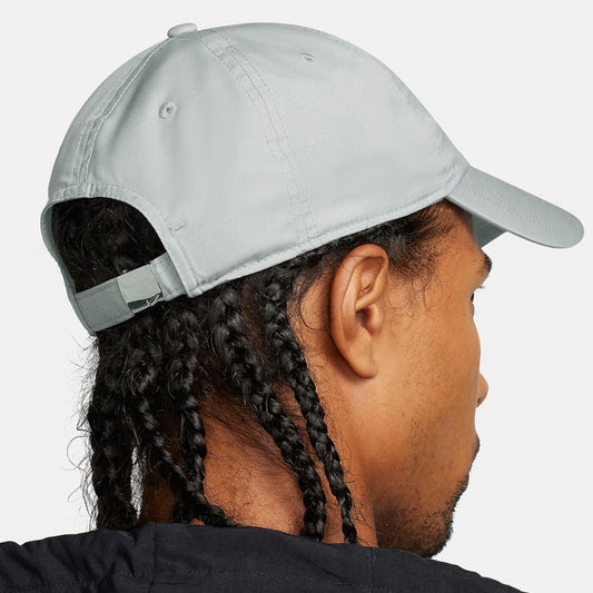 Kapelë Nike FB5372 077 U