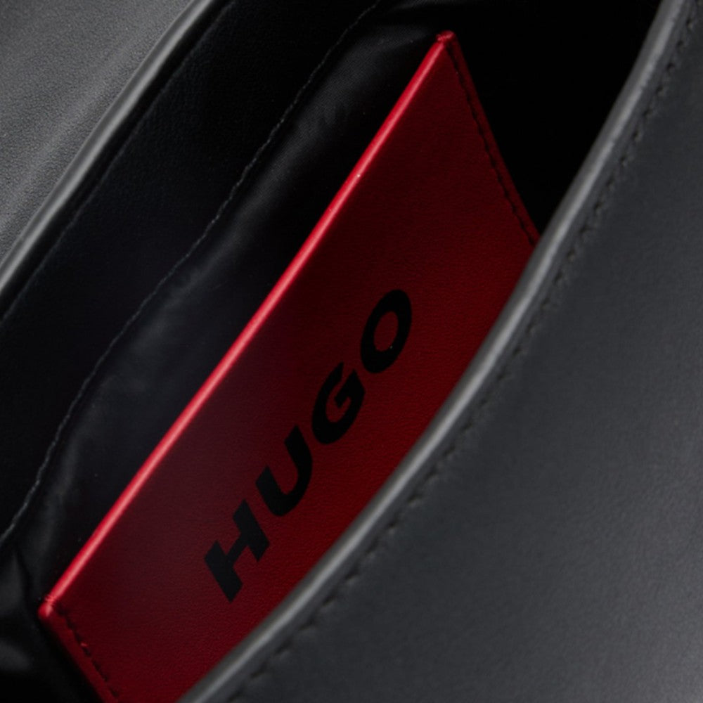 Qantë Hugo 50523535 001