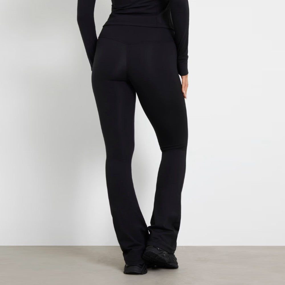 Hellanke Guess V4YB15KCD02 JBLK