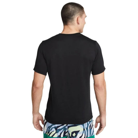 Maicë Nike CW6936 010