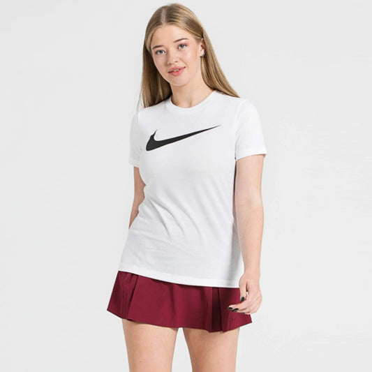 Maicë Nike CW6967 100