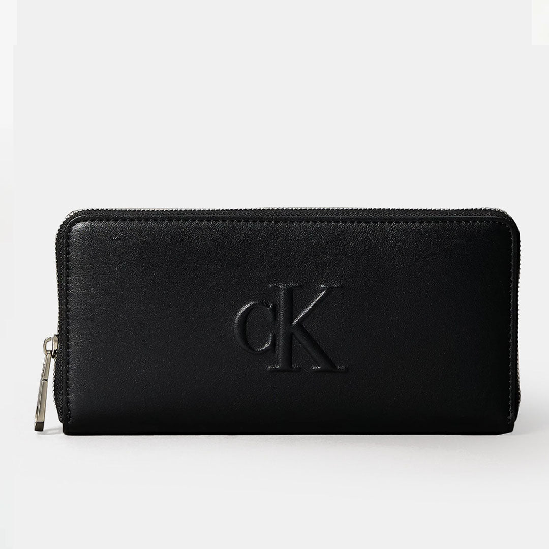 Kuletë CALVIN KLEIN SCULPTED ZIP AROUND WALLET