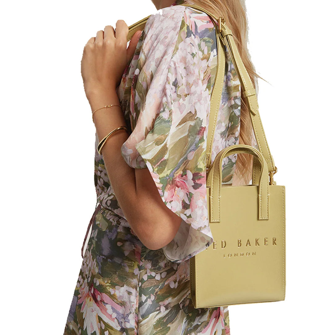 Qantë Ted Baker Crinkle Mini Icon Bag