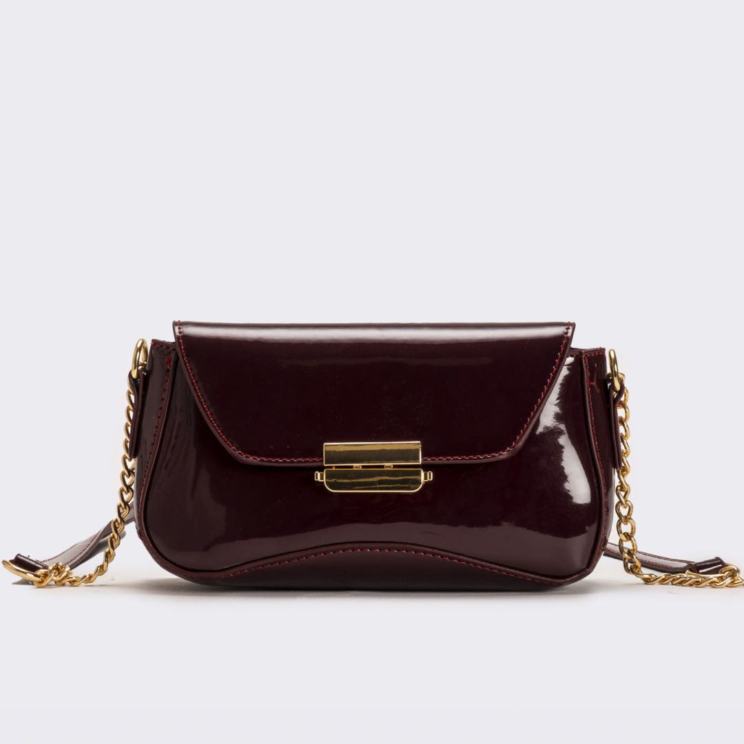 Qantë Piazza Italia 66042BO