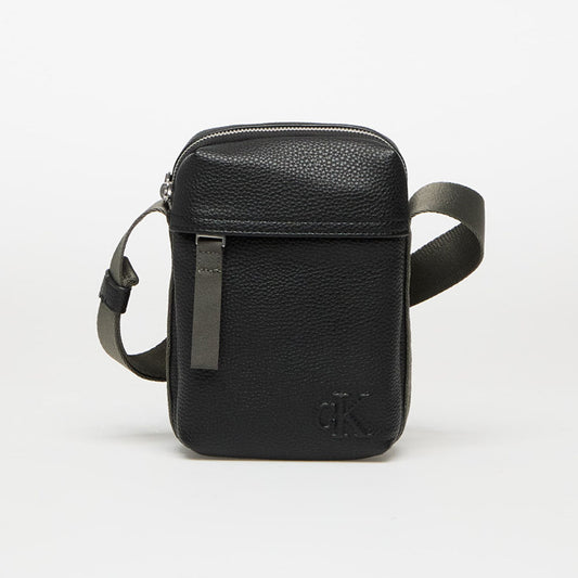 Qantë CALVIN KLEIN YOUNG INTERESTING REPORTE