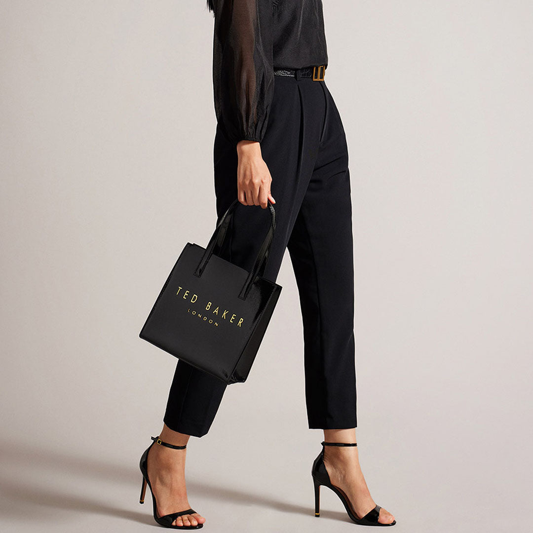 Qantë Ted Baker Crinkle Small Icon Bag