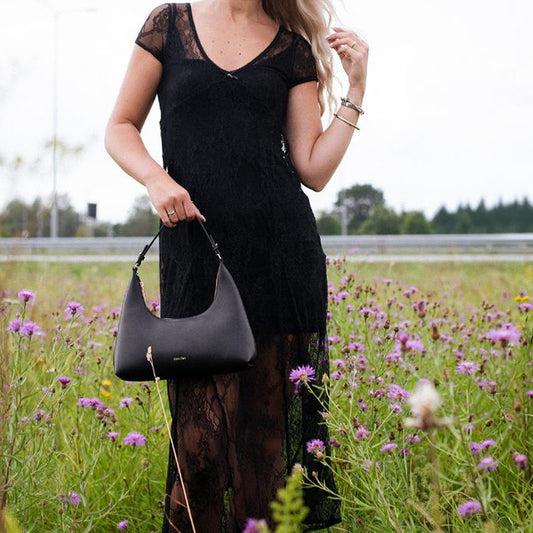 Qantë CALVIN KLEIN FOIL LOGO SHOULDER BAG