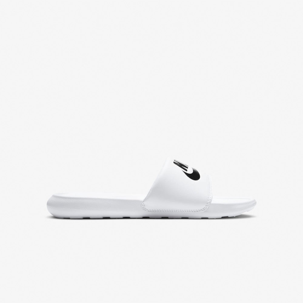 Papuqe Nike CN9677 100 F