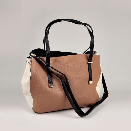 Qantë Piazza Italia