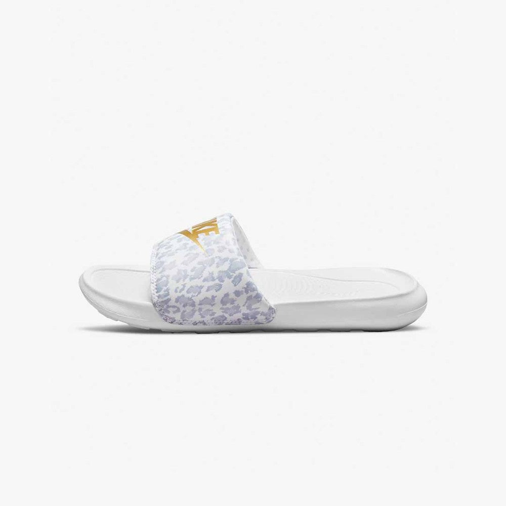 Papuqe Nike CN9676 103 F