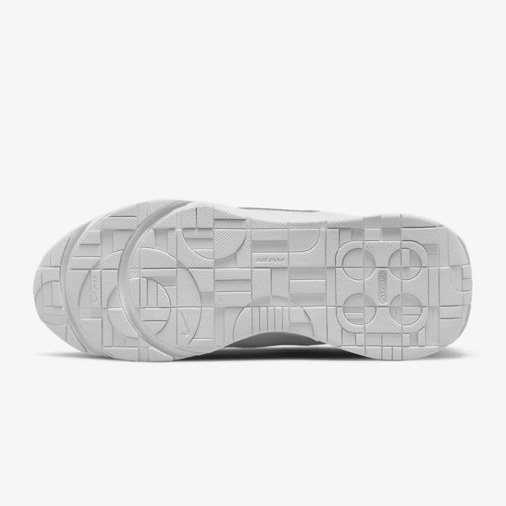 Patikë Nike DV5695 100 F